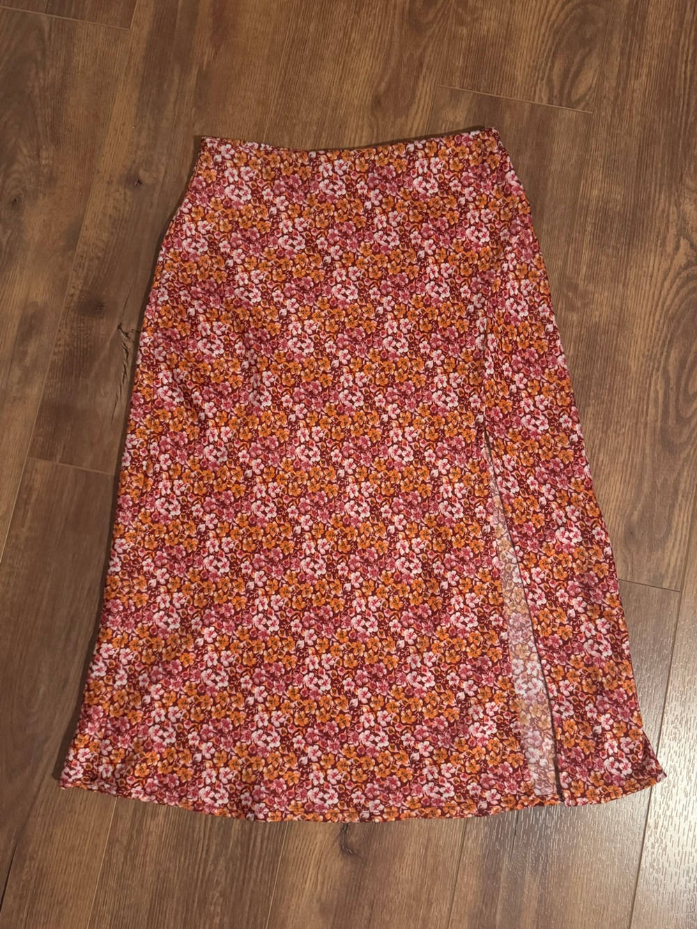 Francesca’s Floral Midi Skirt